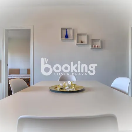 Riera De Fanals Apartman *